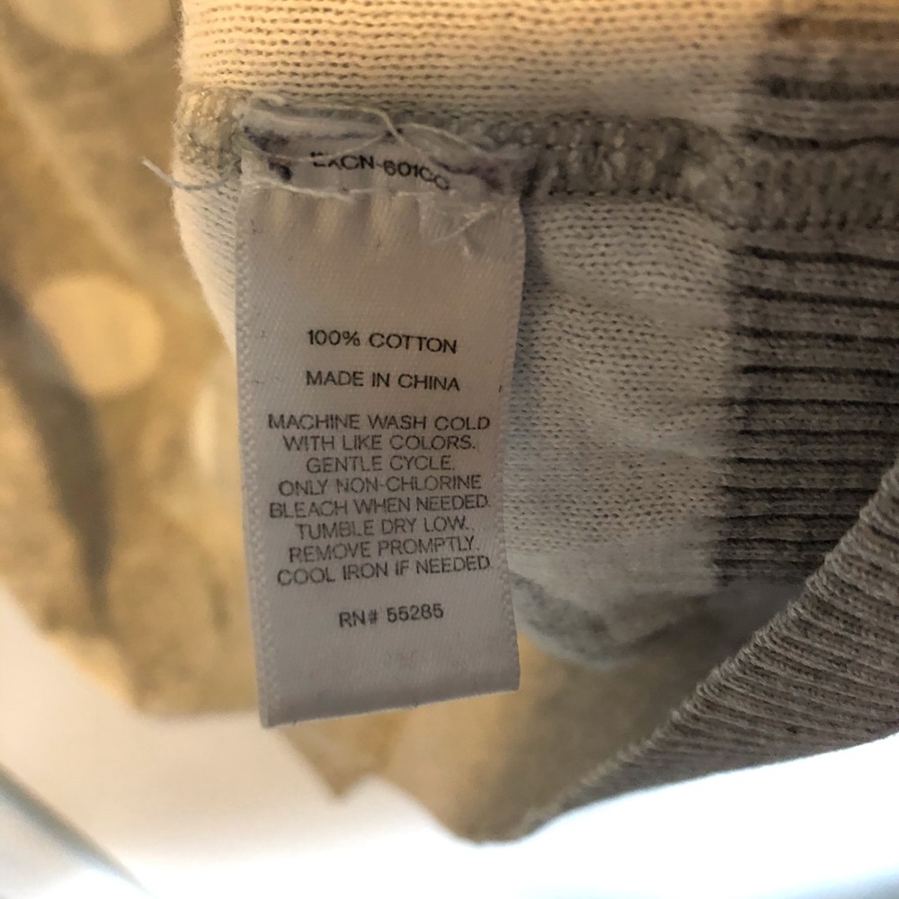 Express Sweater - Picture 5 of 5